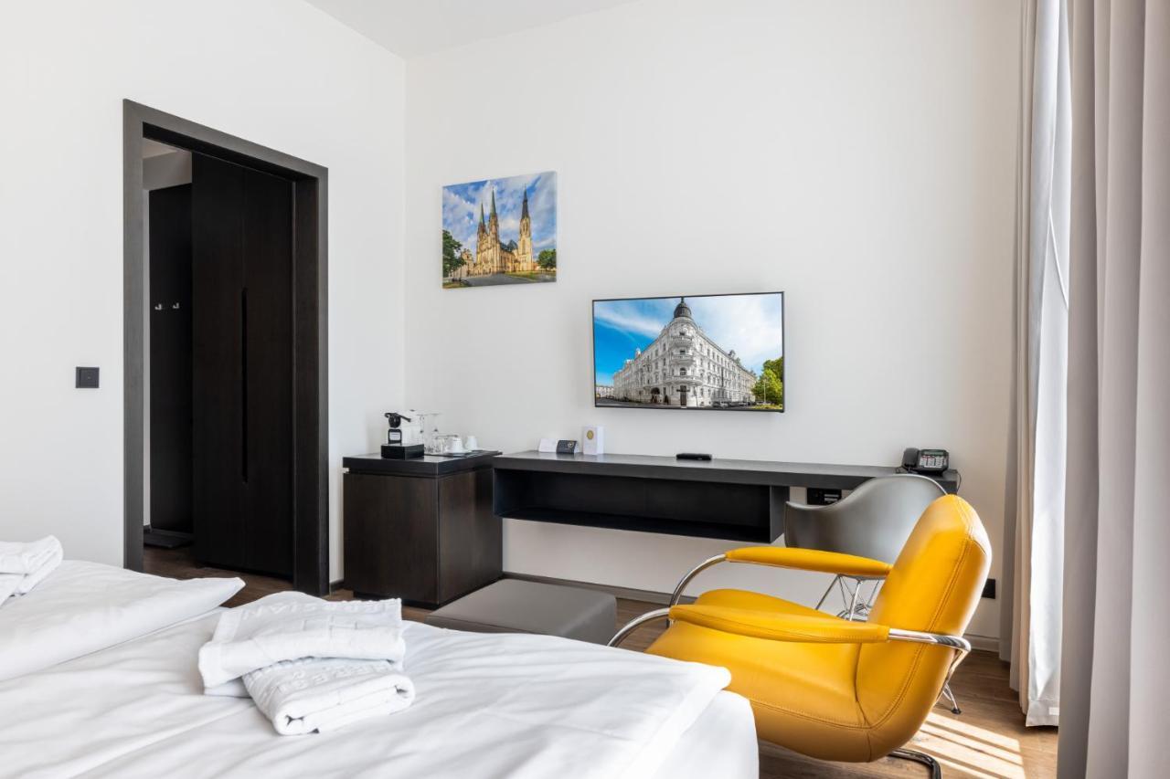 Theresian Hotel Olomouc Buitenkant foto