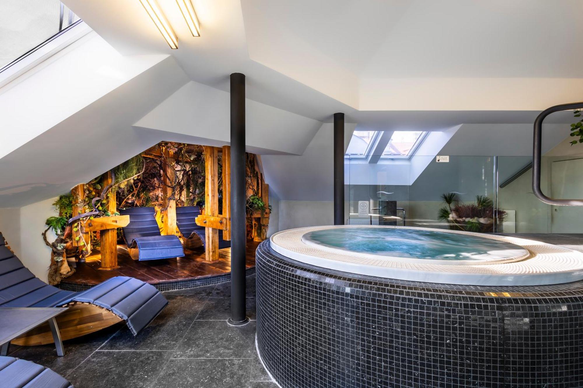 Theresian Hotel Olomouc Buitenkant foto